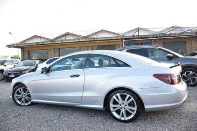 Mercedes-Benz Classe E Coupé 220 CDI Coupé Executive (14)