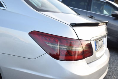 Mercedes-Benz Classe E Coupé 220 CDI Coupé Executive (18)