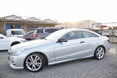Mercedes-Benz Classe E Coupé 220 CDI Coupé Executive (20)