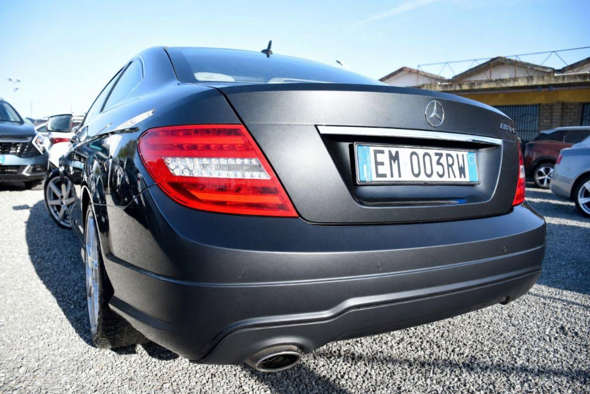 Mercedes-Benz Classe C Coupé 220 CDI Coupé Avantgarde (15)