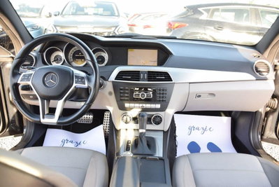 Mercedes-Benz Classe C Coupé 220 CDI Coupé Avantgarde (8)