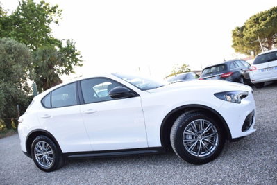 Alfa Romeo Stelvio Stelvio 2.2 Turbodiesel 160 CV AT8 RWD Sprint (12)
