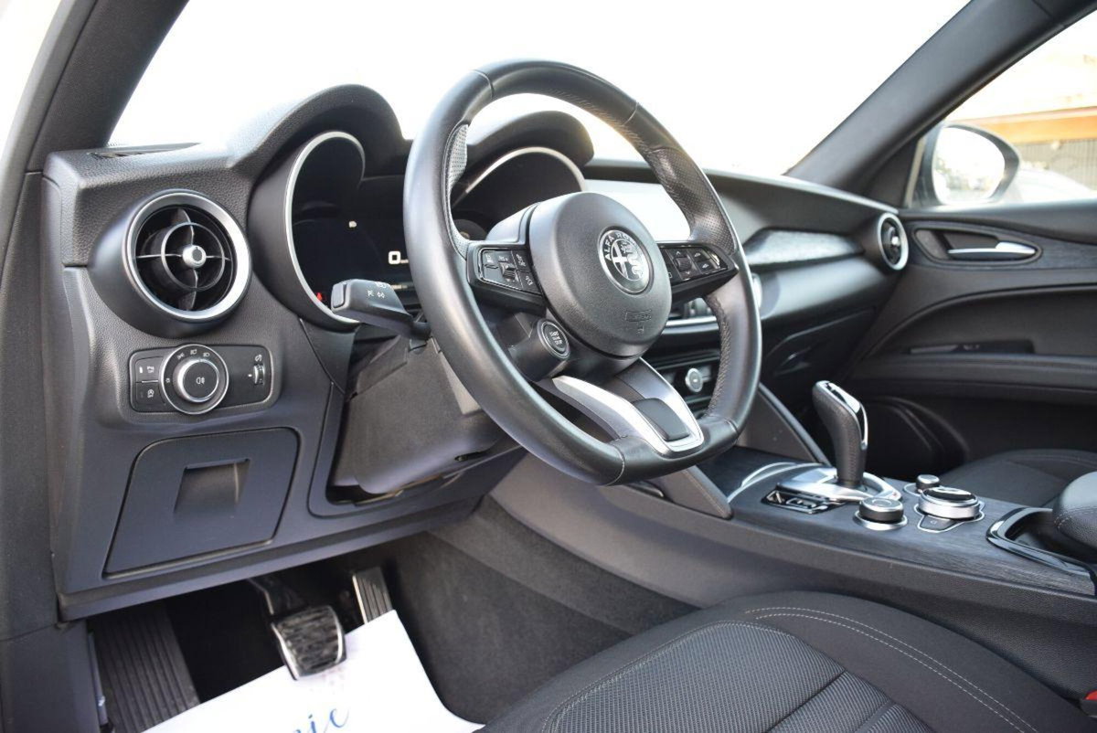 Alfa Romeo Stelvio Stelvio 2.2 Turbodiesel 160 CV AT8 RWD Sprint (5)