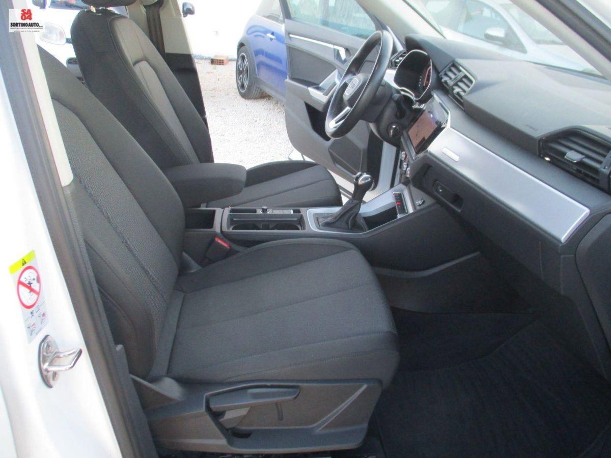 Audi Q3 Sportback 35 TDI S line edition (18)