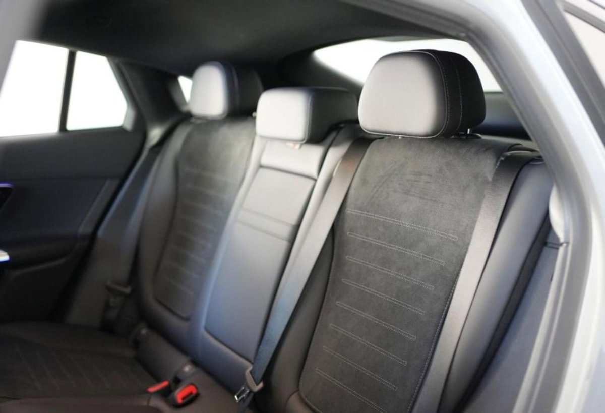 Mercedes-Benz GLC Elettrica 400 Premium 4matic (10)