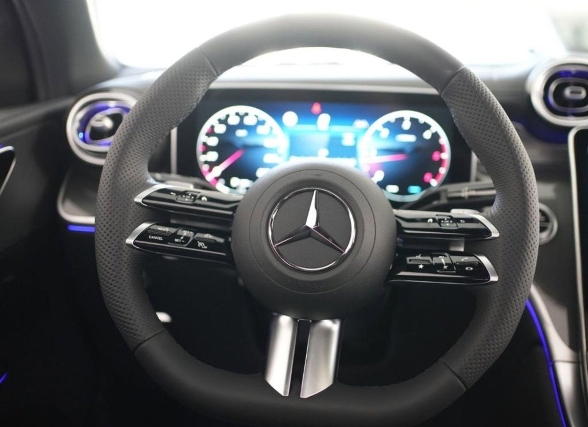 Mercedes-Benz GLC Elettrica 400 Premium 4matic (14)