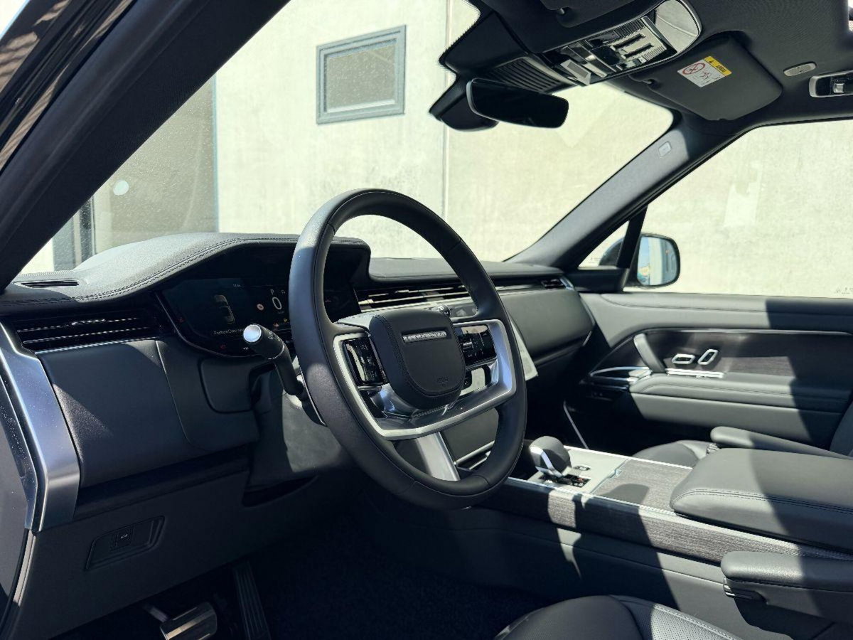 Land Rover Range Rover 3.0d i6 mhev Dark Edition awd 249cv auto (10)