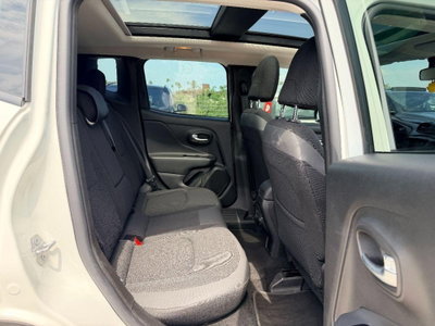 Jeep Renegade 1.6 Mjt DDCT 120 CV Limited (11)