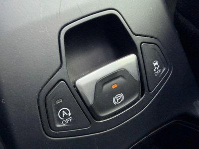Jeep Renegade 1.6 Mjt DDCT 120 CV Limited (18)