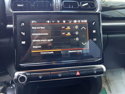 Citroen C3 BlueHDi 100 S&S Feel Pack (17)