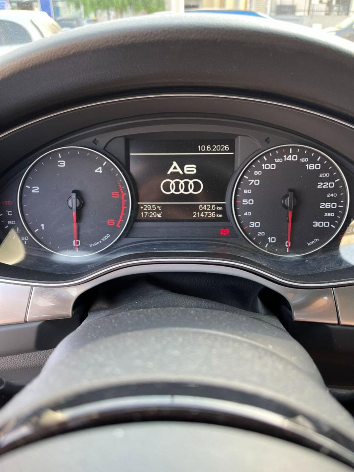 Audi A6 Avant 2.0 TDI 177 CV Advanced (3)