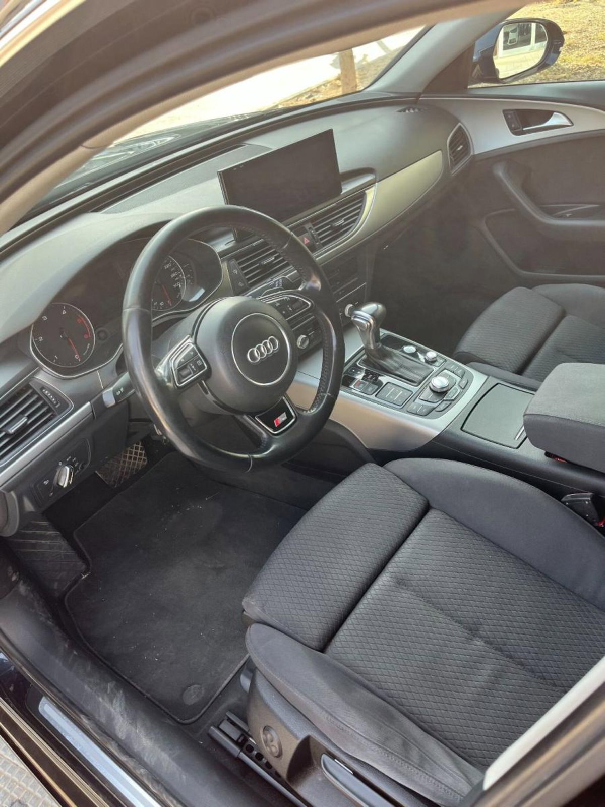 Audi A6 Avant 2.0 TDI 177 CV Advanced (4)