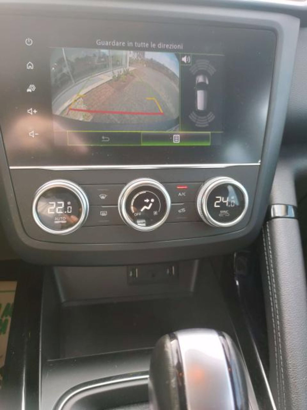 Renault Kadjar dCi 8V 115CV EDC Business (10)