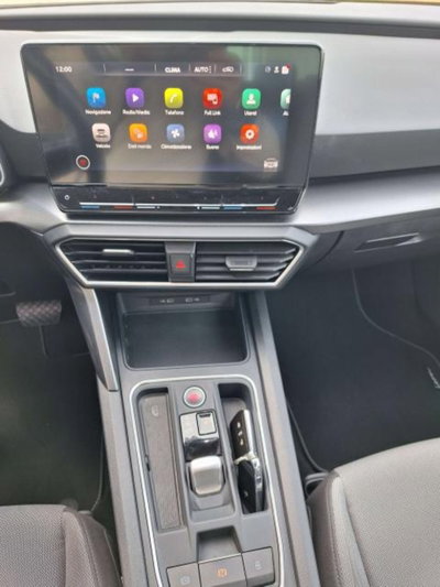 SEAT Leon ST Sportstourer 1.5 eTSI 150 CV DSG Business (11)