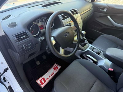 Ford Kuga 2.0 TDCi 140 CV 2WD DPF (3)