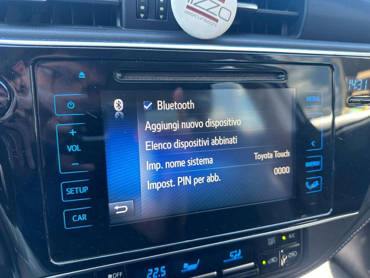 Toyota Auris 1.8 Hybrid Active (8)