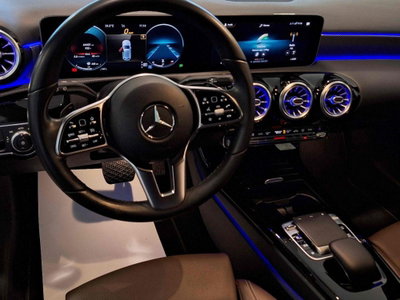 Mercedes-Benz Classe A 180 d Automatic Sport (8)