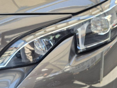 Peugeot 3008 BlueHDi 130 S&S EAT8 GT Line (14)