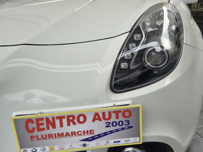 Alfa Romeo Giulietta 1.6 JTDm-2 Exclusive (12)