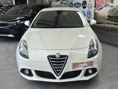 Alfa Romeo Giulietta 1.6 JTDm-2 Exclusive (9)