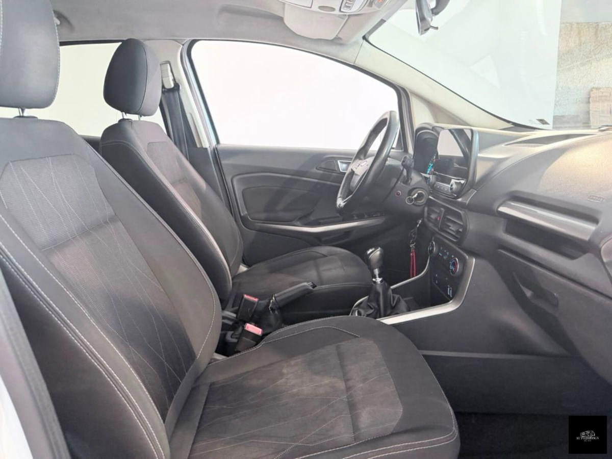 Ford EcoSport 1.5 TDCi 100 CV Start&Stop Titanium (7)