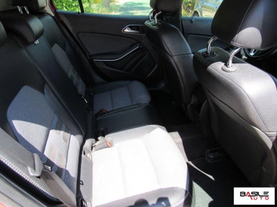 Mercedes-Benz GLA SUV 200 CDI Sport (12)