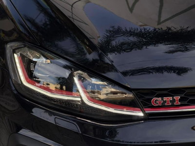 Volkswagen Golf GTI Performance 2.0 245 CV TSI 5p. BMT (10)