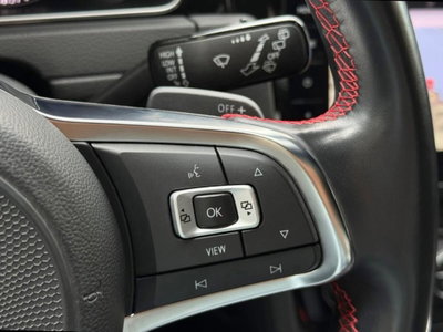 Volkswagen Golf GTI Performance 2.0 245 CV TSI 5p. BMT (19)