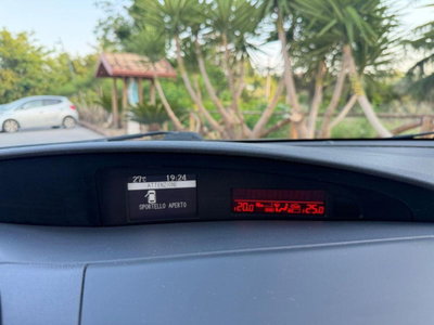 Mazda Mazda3 1.6 16V 105CV Extra (13)