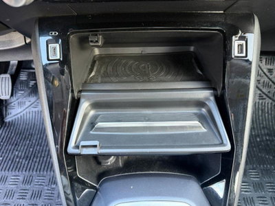 Peugeot 2008 PureTech 100 S&S Allure (15)
