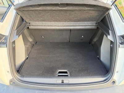 Peugeot 2008 PureTech 100 S&S Allure (19)