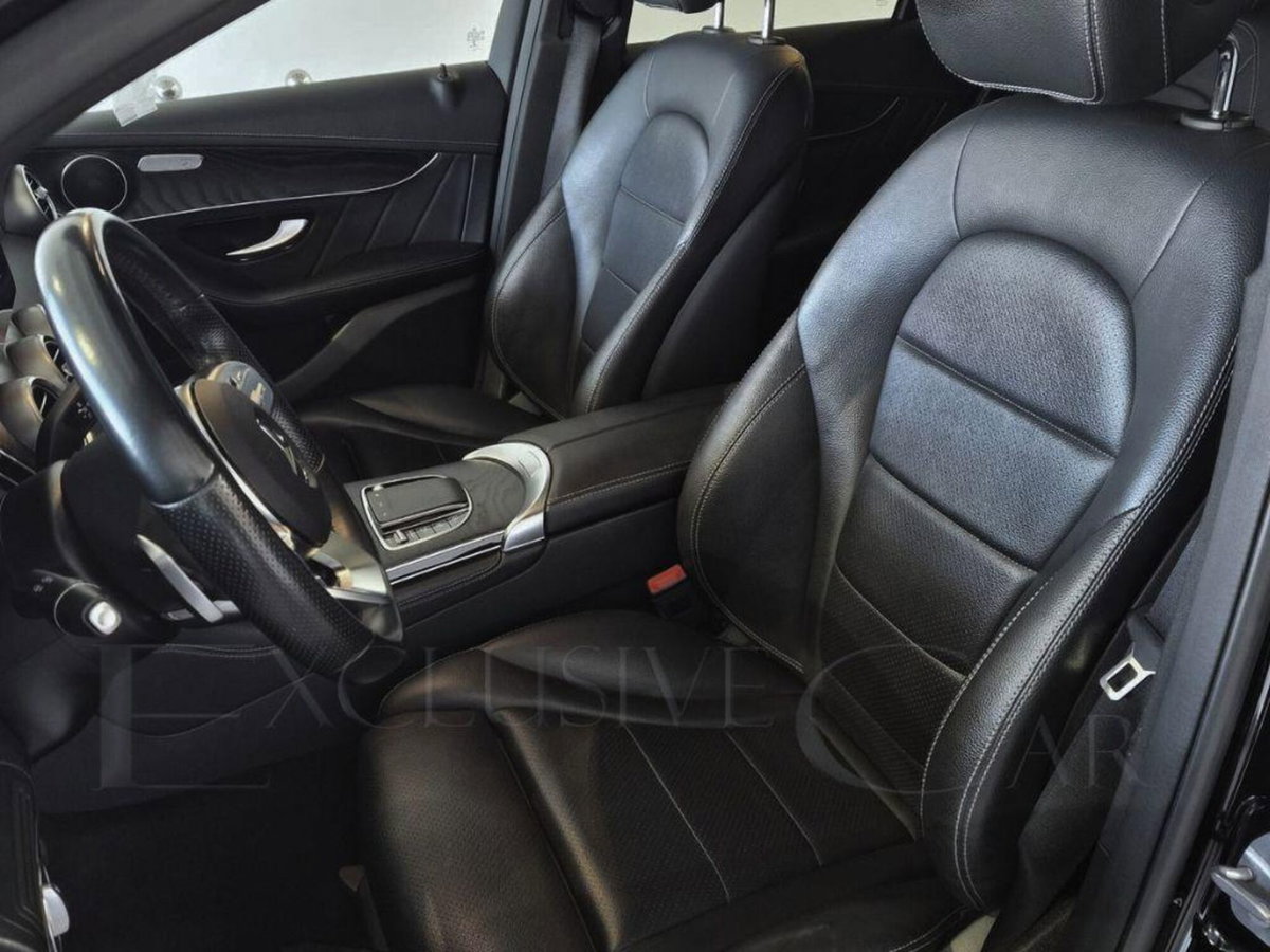 Mercedes-Benz Classe C Coupé 220 d Auto 4Matic Coupé Sport (12)