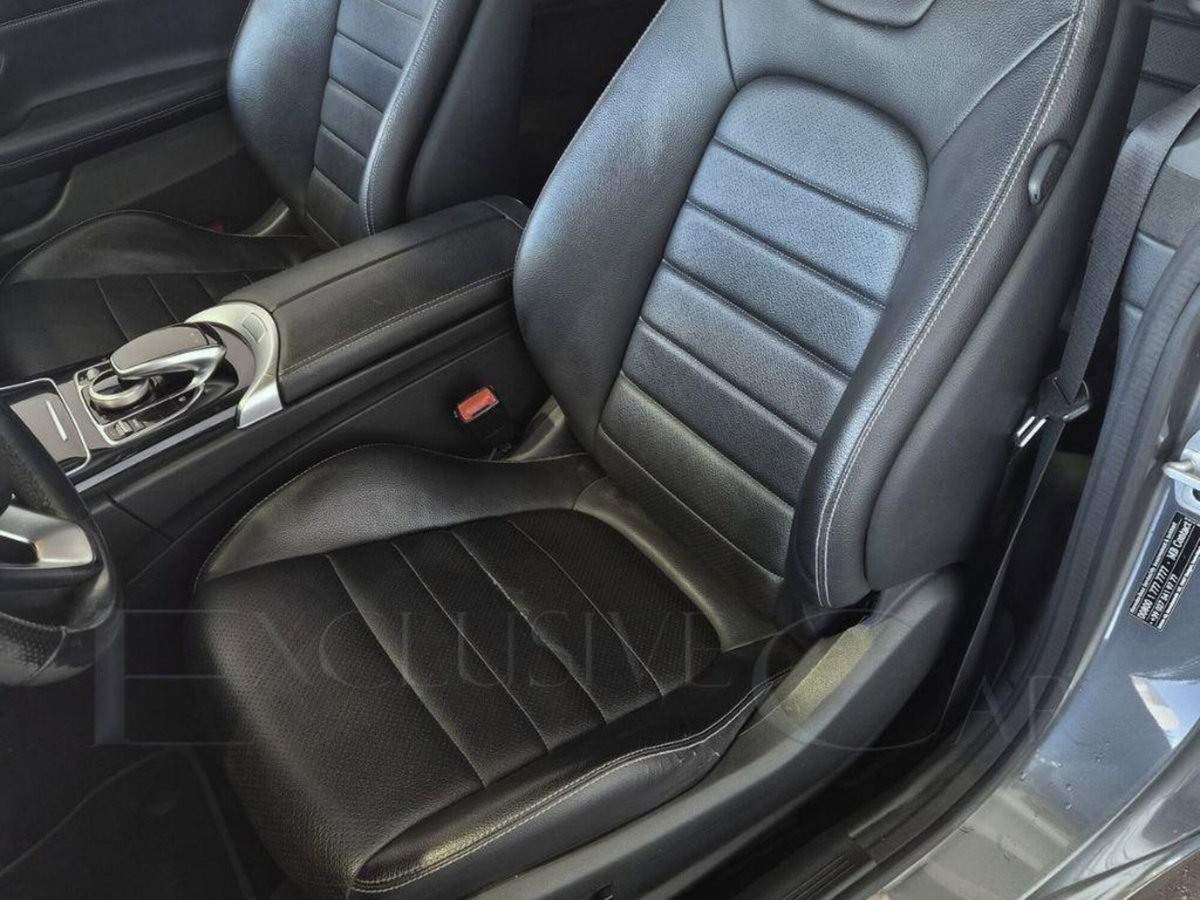 Mercedes-Benz Classe C Coupé 220 d Auto 4Matic Coupé Sport (13)