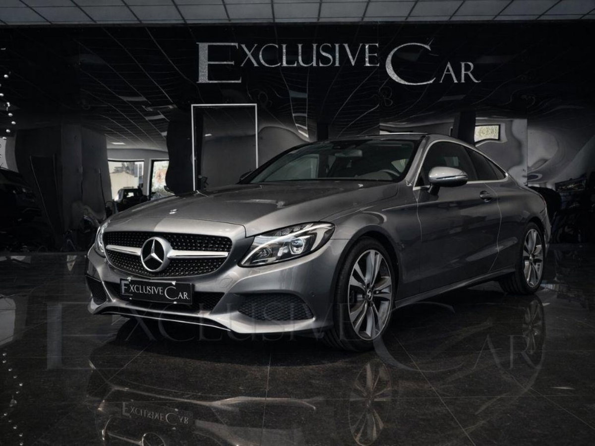 Mercedes-Benz Classe C Coupé 220 d Auto 4Matic Coupé Sport (2)