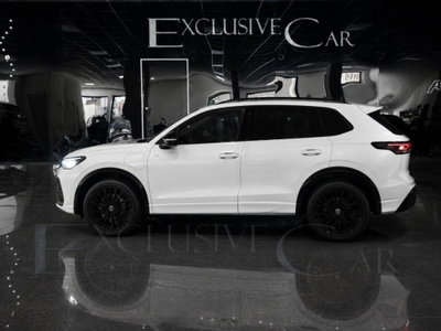 Volkswagen Tiguan 1.5 etsi R-Line 150cv dsg (3)