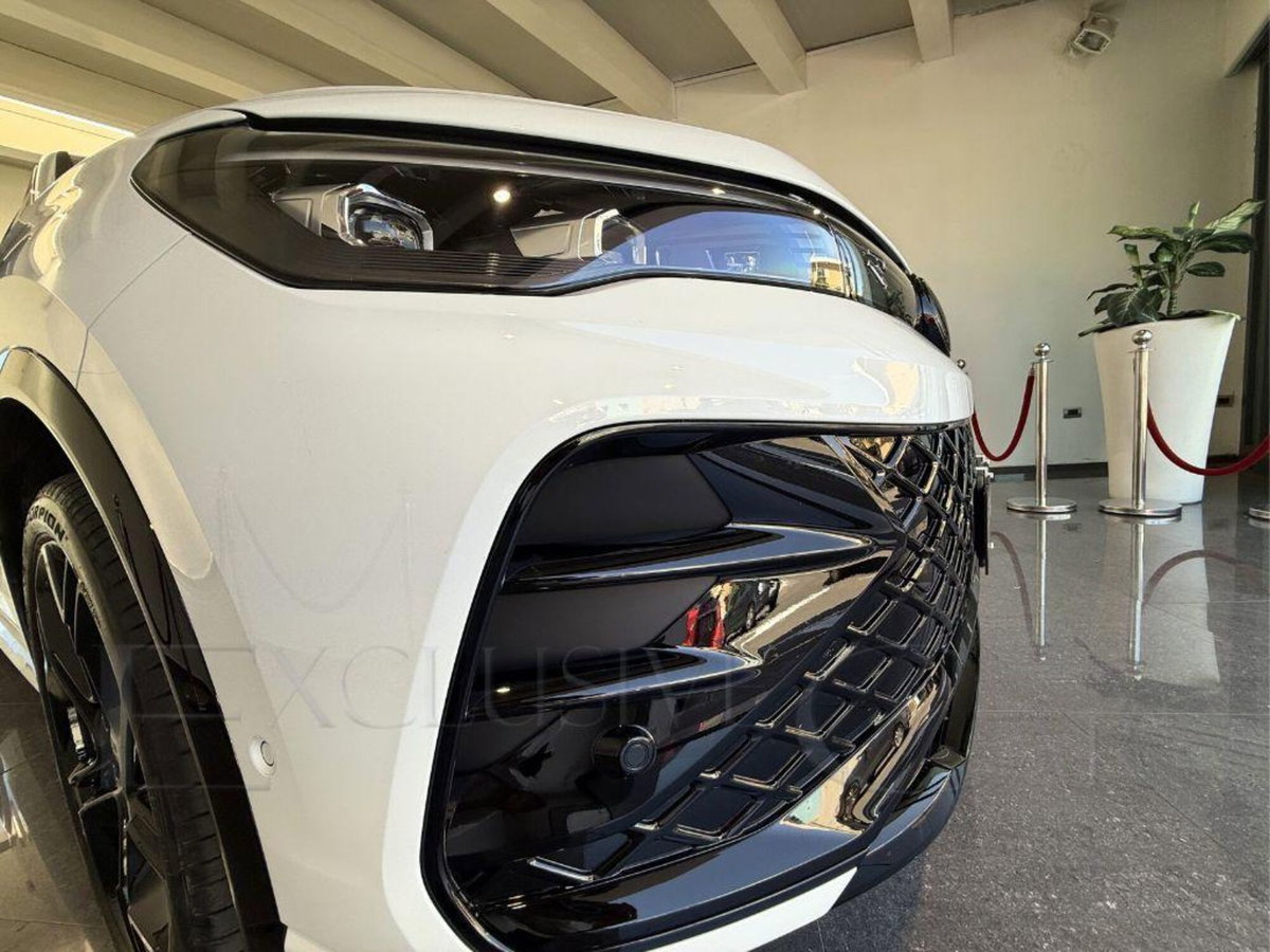 Volkswagen Tiguan 1.5 etsi R-Line 150cv dsg (8)