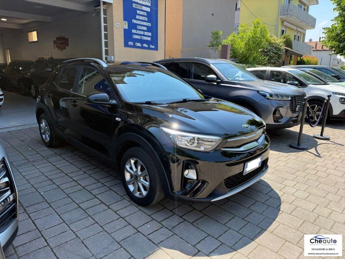 Kia Stonic 1.4 MPI EcoGPL Energy (3)