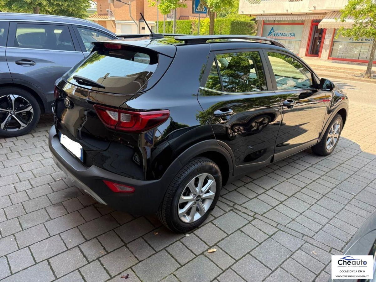 Kia Stonic 1.4 MPI EcoGPL Energy (8)
