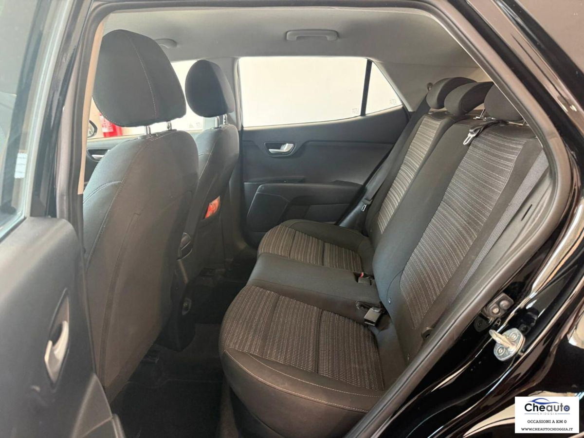 Kia Stonic 1.4 MPI EcoGPL Energy (9)