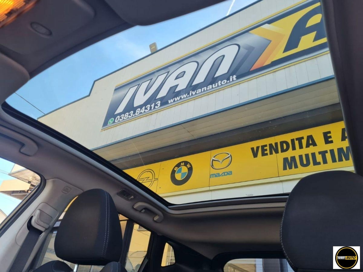 Nissan Qashqai 1.5 dCi N-Connecta (11)