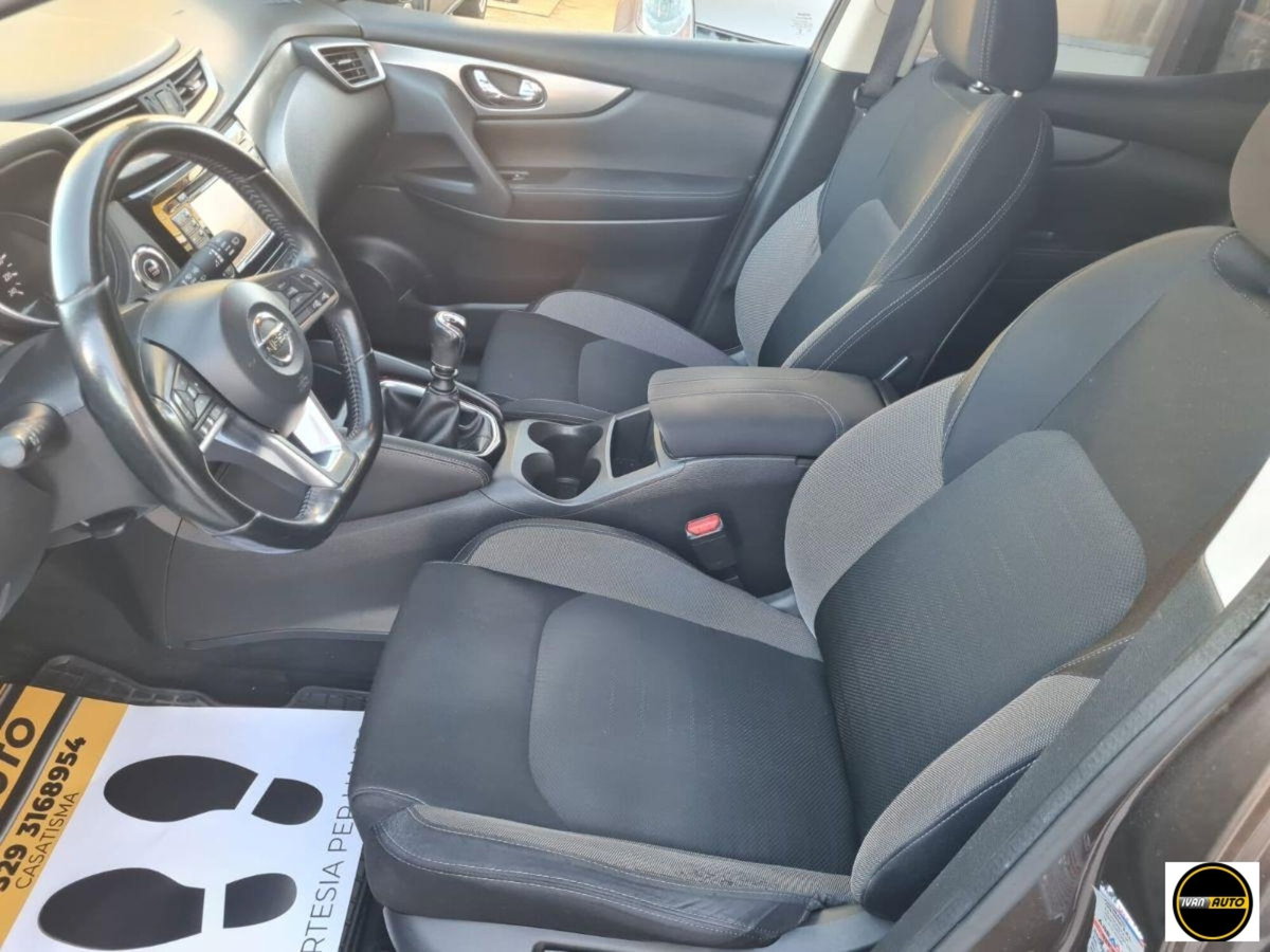 Nissan Qashqai 1.5 dCi N-Connecta (17)