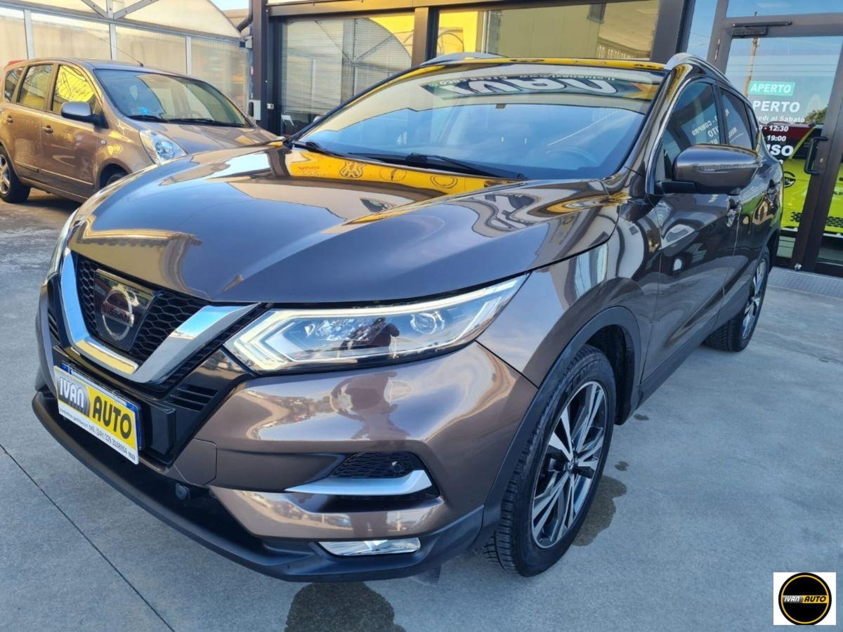 Nissan Qashqai 1.5 dCi N-Connecta (2)