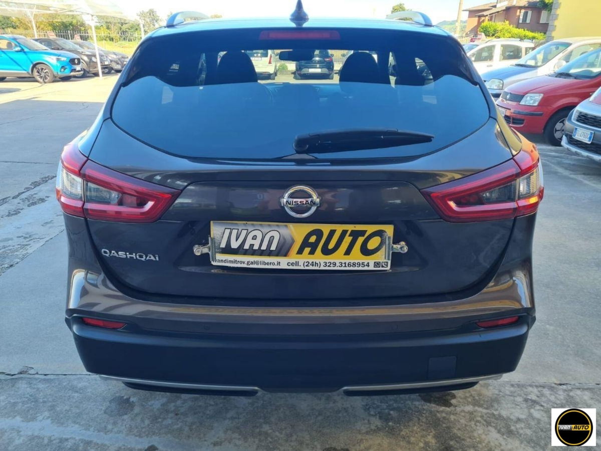 Nissan Qashqai 1.5 dCi N-Connecta (6)