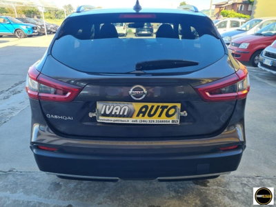 Nissan Qashqai 1.5 dCi Tekna (6)