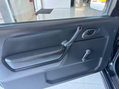 Suzuki Jimny 1.3 4WD Evolution (8)