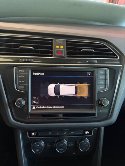 Volkswagen Tiguan 2.0 TDI SCR DSG 4MOTION Executive BMT (10)
