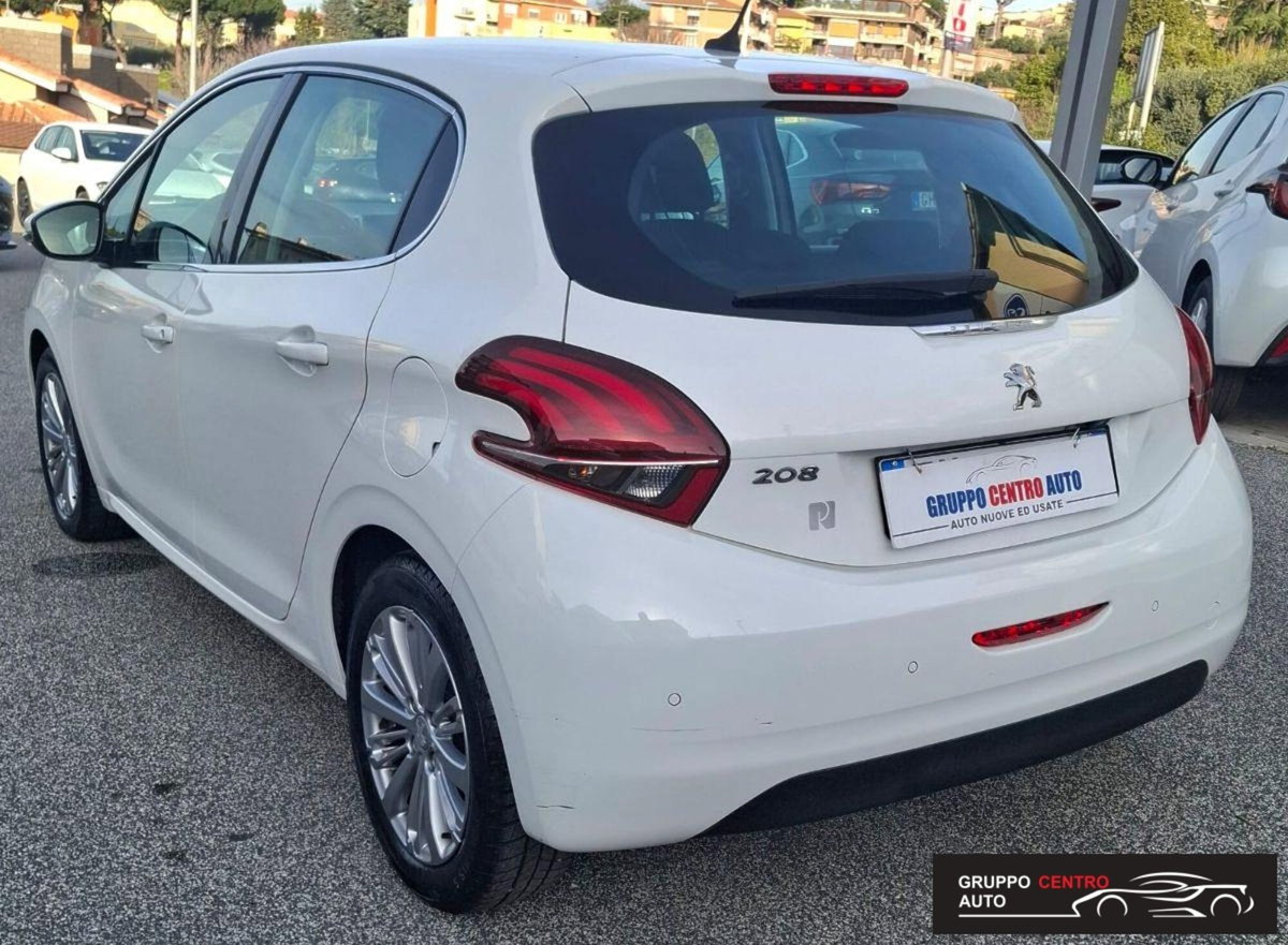 Peugeot 208 BlueHDi 100 Stop&Start 5 porte Allure (4)