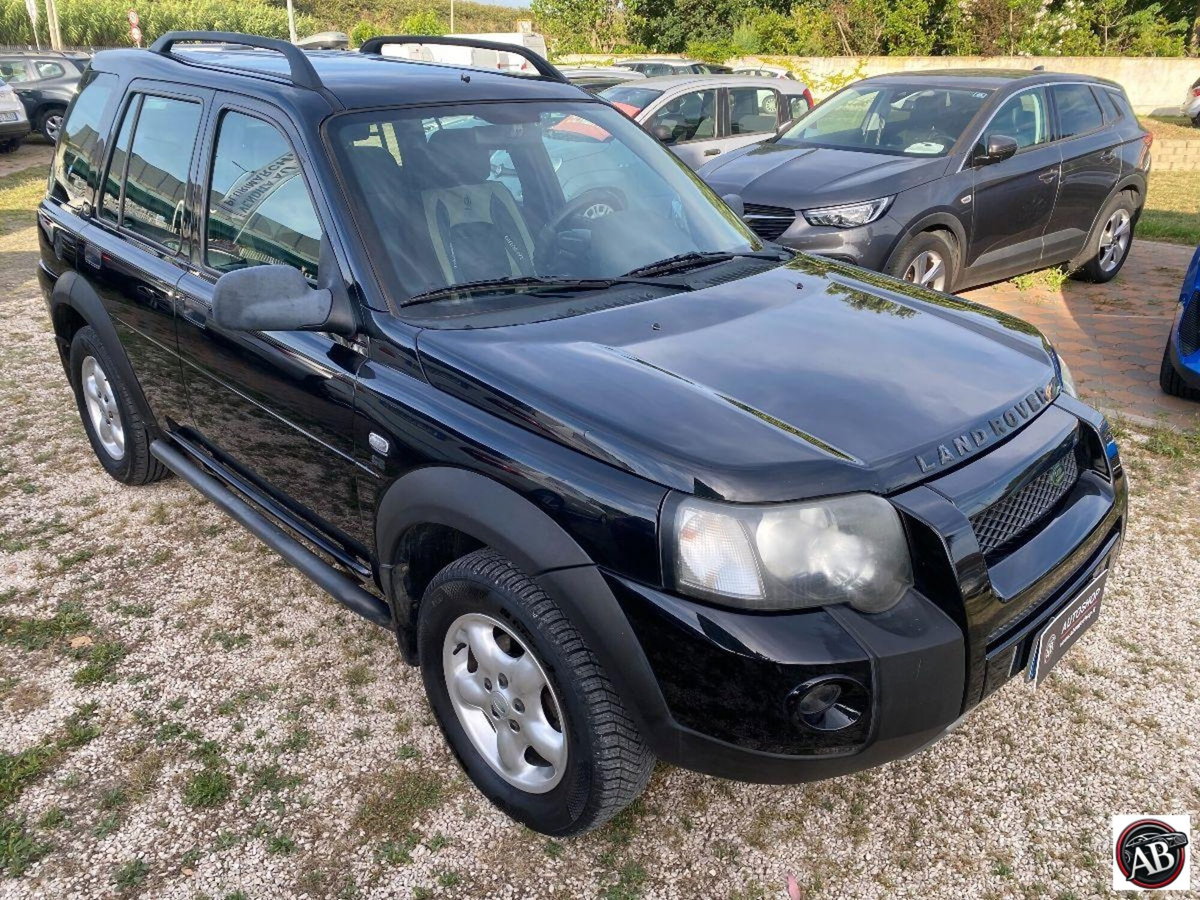 Land Rover Freelander 2.0 Td4 16V cat S.W. SE (4)