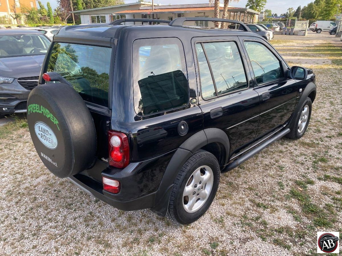 Land Rover Freelander 2.0 Td4 16V cat S.W. SE (6)