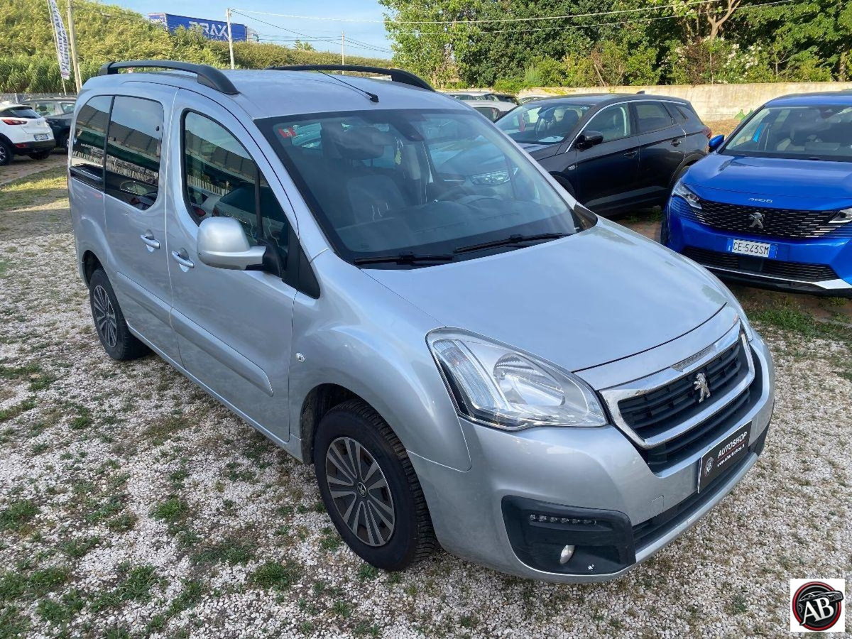 Peugeot Partner BlueHDi 120 S&S Active (4)